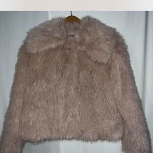 Simply Vera Vera Wang Faux Fur light pink jacket
